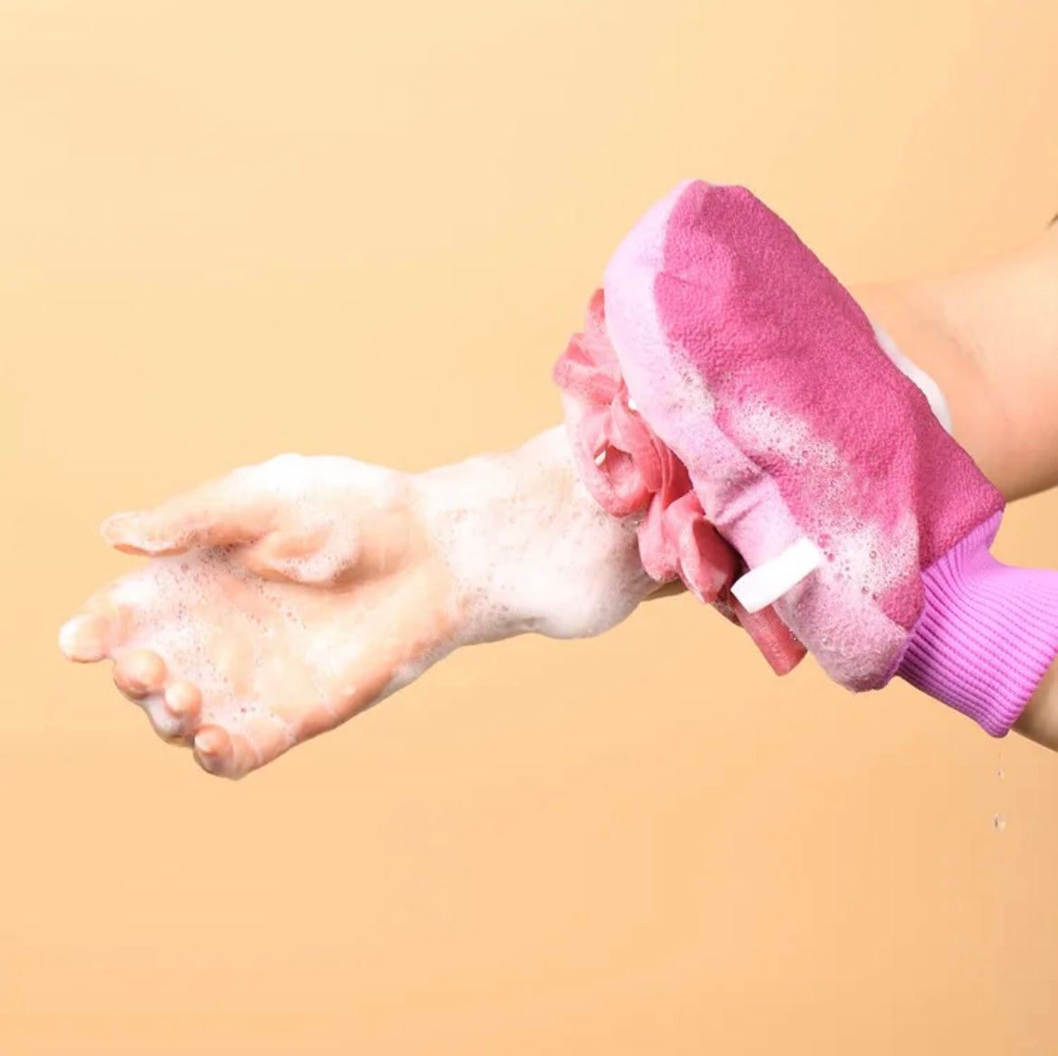 Gant Magique 2en1 : Exfoliation et Douche